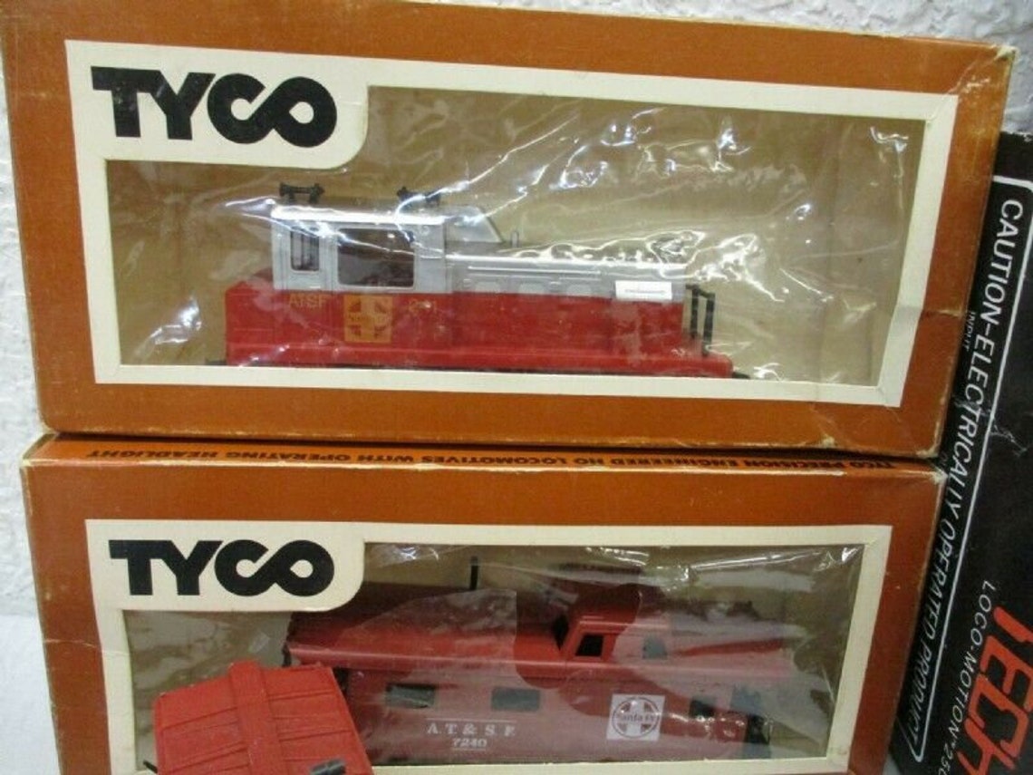 Large Lot of Lionel HO Scale Trains 3 Engines 9 Cars Tech Etsy