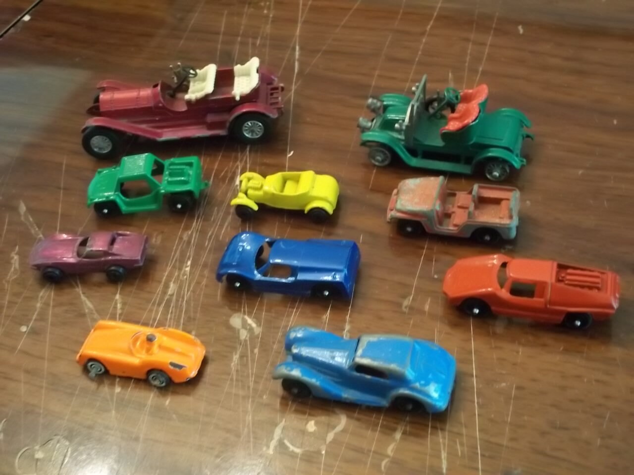 10 Vintage 1950s to 1960s die-cast metal toy cars Tootsie Toy | Etsy