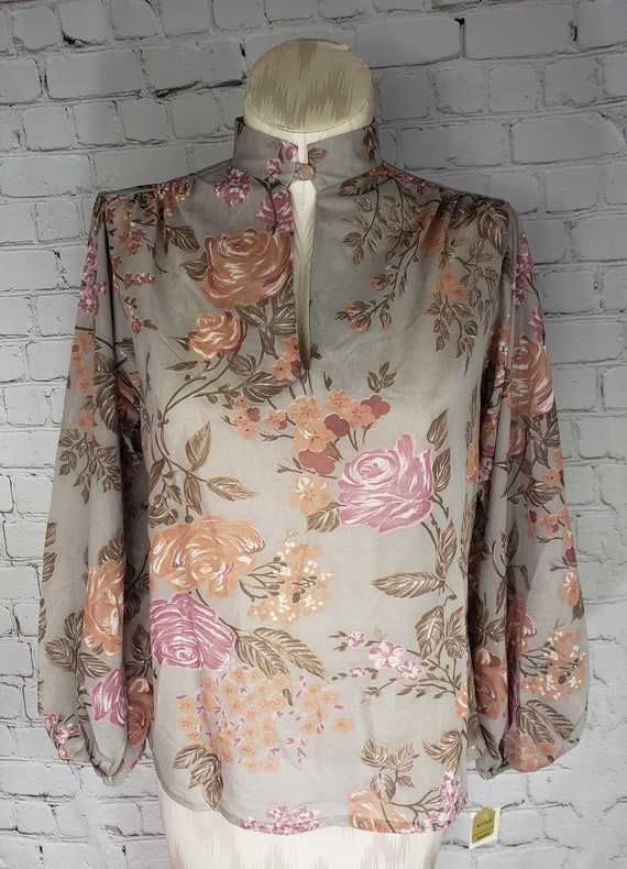 70s NWT Floral Cottage Core Puffed Sleeves Collar… - image 3