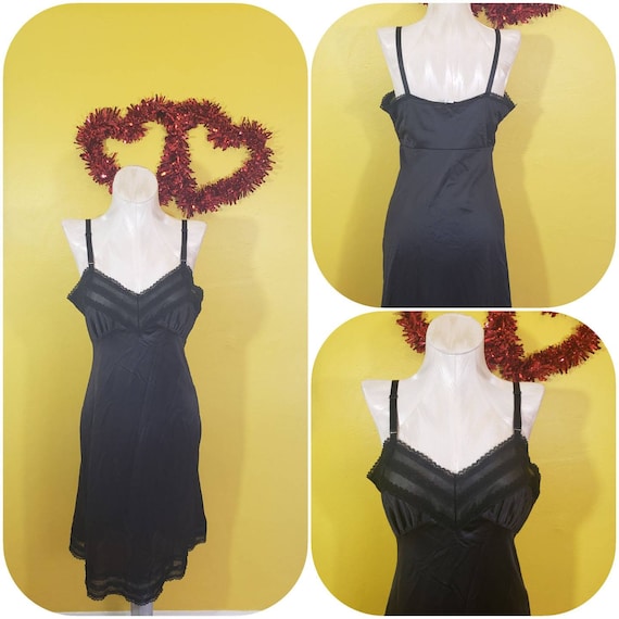 Vintage 50s Black Lace Nylon Slip Richform SIze M… - image 1