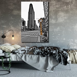 New York - FlatIron Building -Golden clock - Manhattan