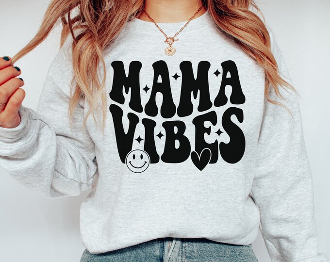 Mama Vibes Retro Smiley Sweatshirt, Trendy Groovy Shirt,Gift For Mom, , New Mom Gift, Gift For Her, Mother'S Day Shirt, Cute Mom Shirt