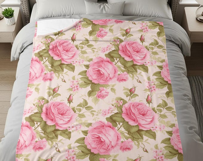 Floral Rose Velveteen Plush Blanket, Vintage Inspired Flower Design, Cozy Soft Throw for Couch or Bed, Elegant Home Decor