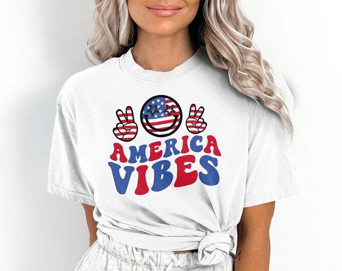 Retro July 4th Sweatshirt, Cute American Vibes Peace Sweatshirt for 4th of July, Patriotic Sweatshirt Comfort Colors