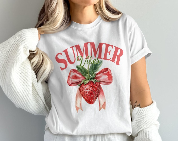 Comfort Colors Strawberry Summer Vibes T-Shirt, Coquette Berry Tee, Fruit T-Shirt, Preppy Cute Vacation Shirt, Trendy T-Shirt, Gift For Her