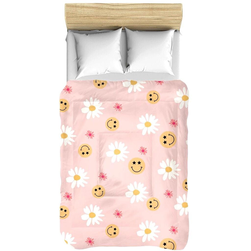 Retro Smiley Comforter, Daisy and Smiley Retro Comfoters, all sizes, Microfiber retro decor, gift for teen, housewarming gift