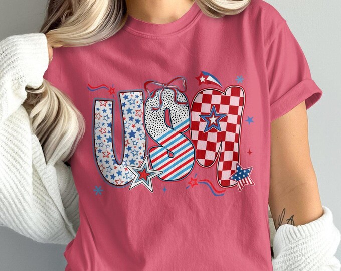 Retro Checkered USA T-Shirt, Coquette Patriotic T-Shirt, Preppy USA Flag T-Shirt, Patriotic Shirt, July 4th Shirt, American Flag T-Shirt