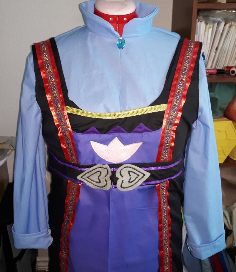 queen iduna cosplay
