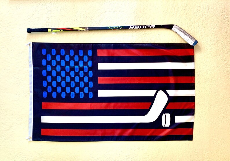 Man Cave Hockey Flag Wall Decoration Sports Theme Display Personalized Player Name Number Custom Hockey Fan Collection Patriotic American Design Team Colors Room Decor Perfect Gift Idea Hockey Enthusiast Present Bedroom Wall Hanging Dorm