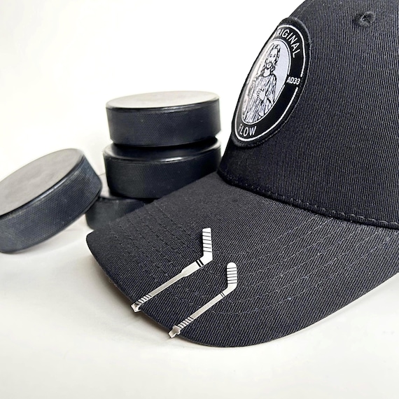 Hockey Hat Brim Clip, Hat Clip for Brim, Hockey Coach Gift, Hockey Gifts for Men, Graduation Gifts for Boys, Hockey Team Gifts, SWAG
