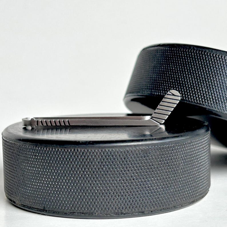 Hockey Stick Tie Clip