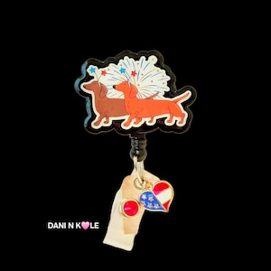 Dachshund Badge Reel 4th of July Gift, Patriotic Wiener Dog ID Holder for Dog Lovers, Nurses, Teachers, Vet Techs, Coworker Gift Idea