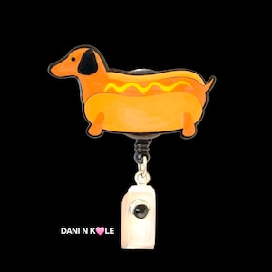 Hot Dog Badge Reel: Retractable Sausage Dachshund Badge Clips, Weenie Mom