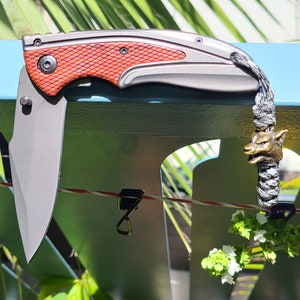 Pocket Knife with knife Lanyard