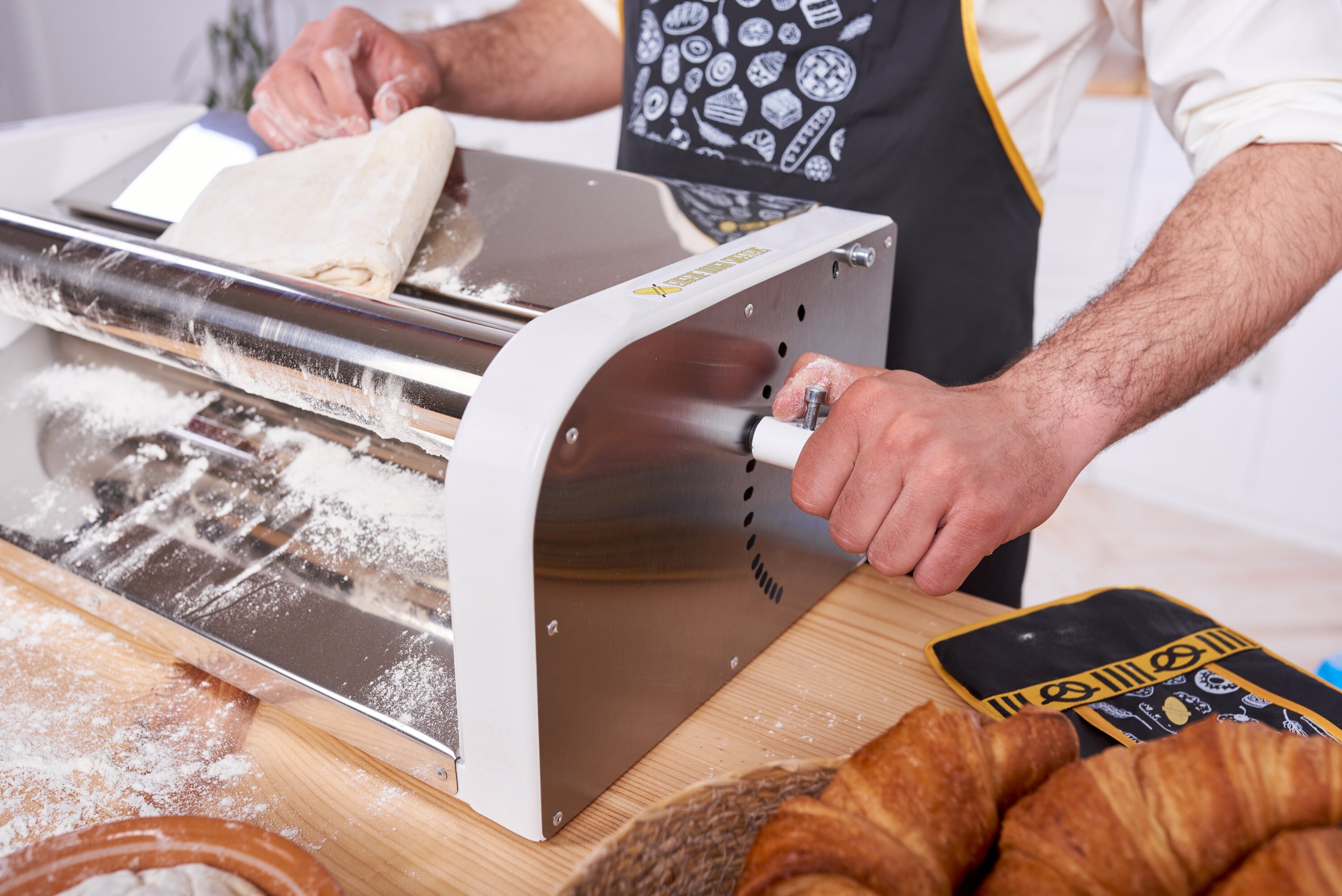 Colorfull Manual Dough Sheeter machine for home use for Etsy