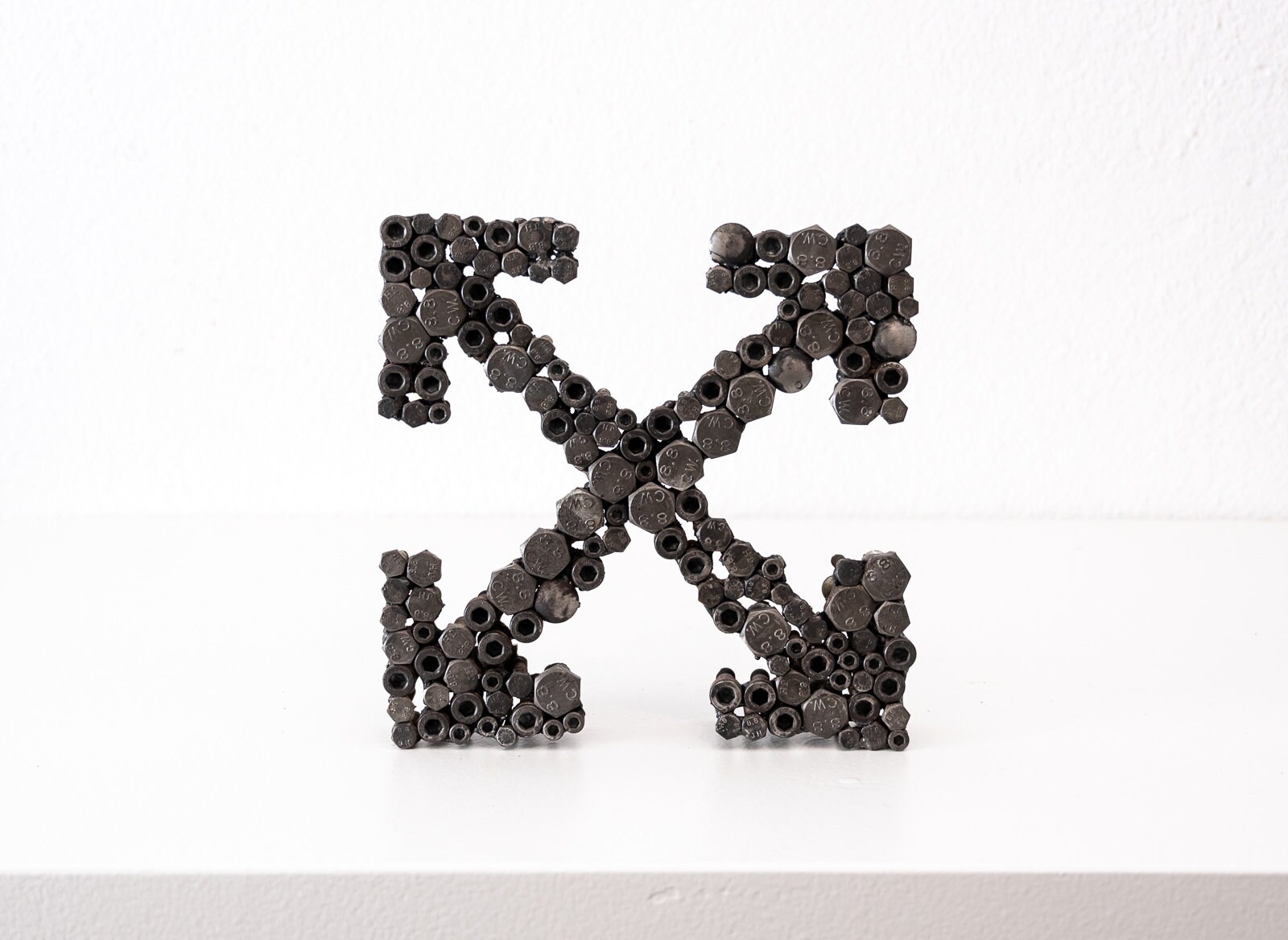 Off-White Logo en Vis