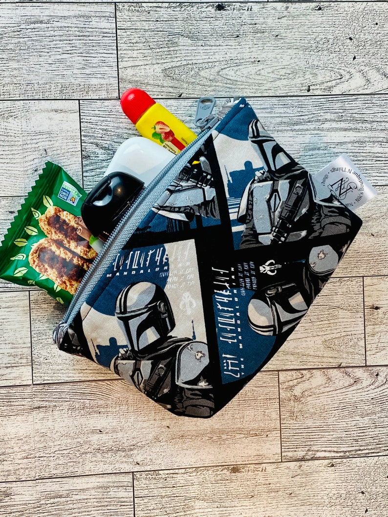 Star Wars/mandalorian/baby yoda/c3po/r2d2/x-wing/food safe/reusable/washable zipper snack bag/accessory bag/cosmetic bag/toiletry bag image 3