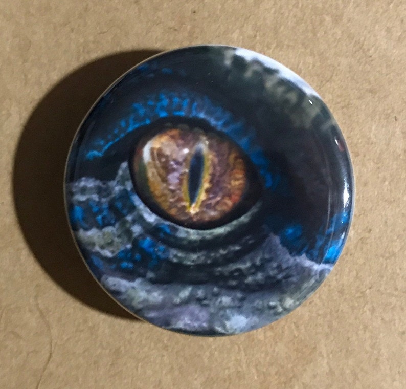 Jurassic Park Velociraptor Blue Eye Pinback Button Magnet Etsy 