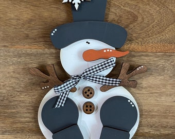 Sneeuwpop plankoppas, boerderij winterdecor, rustieke winterdecoratie, sneeuwpop gelaagd dienblad, handgemaakt cadeau-idee, wintermanteldecor