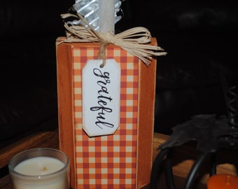 Wood Pumpkin Fall Decor, Plaid Accent, Grateful Tag