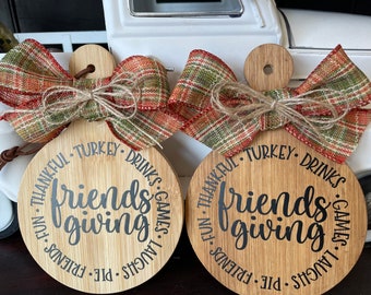 Friendsgiving Decorative Wood Charcuterie Board, Round Cutting Board, Small Round Board, Thanksgiving, Hostess Gift, Friends Gift, Memories