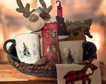 Reindeer Christmas Gift Basket, Plaid Decor, Winter Mugs