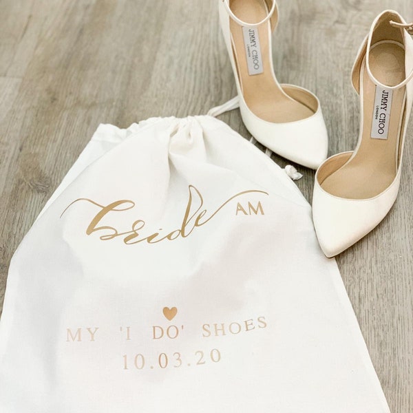 Wedding shoes shoe bag - bride bridesmaid wedding idea