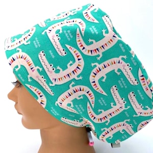 Fun Scrub Cap Women&#39;s Euro Medical Surgical Hat Cute Green With Crocodiles For Nurse Scrub Tech CRNA Veterinary Dental, Getcha