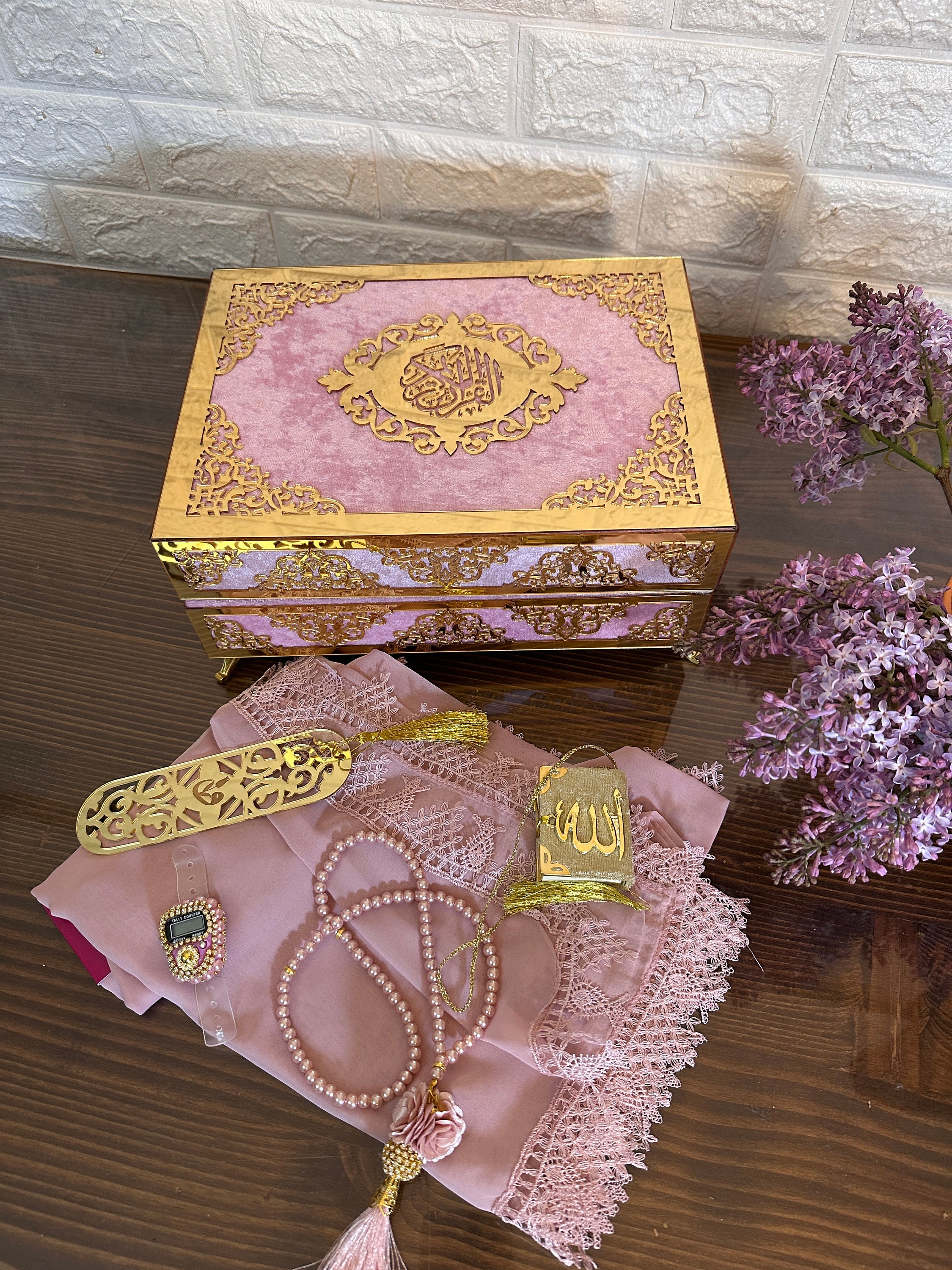 Personalized Velvet Quran Gift Set, Islamic Wedding Favor Box
