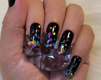 Firework Fallout | Press On Nails | New Years Nails | Glitter Placement | Glitter Gradient