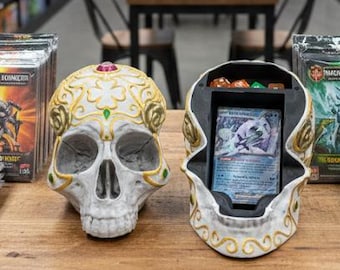 Skull Deck Box – Card & Dice Storage for Magic, Pokémon, Yu-Gi-Oh, TCGs