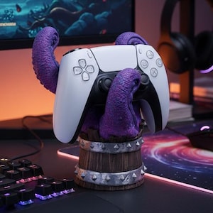 Kraken Controller Holder – Hand Crafted Tentacle Stand for PS5 Xbox or PC Gaming Setup