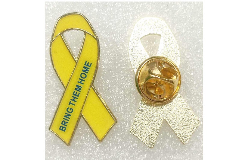 Tráelos a casa Cinta amarilla Pin de Israel Tráelos a casa ahora Rehenes Apoya a Israel Pin amarillo de concientización Yelow Ribon NUEVO Pin de rehenes imagen 1