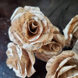 6 Paper Roses, Book Page Flowers, Bookish Wedding Decor, Paper ...