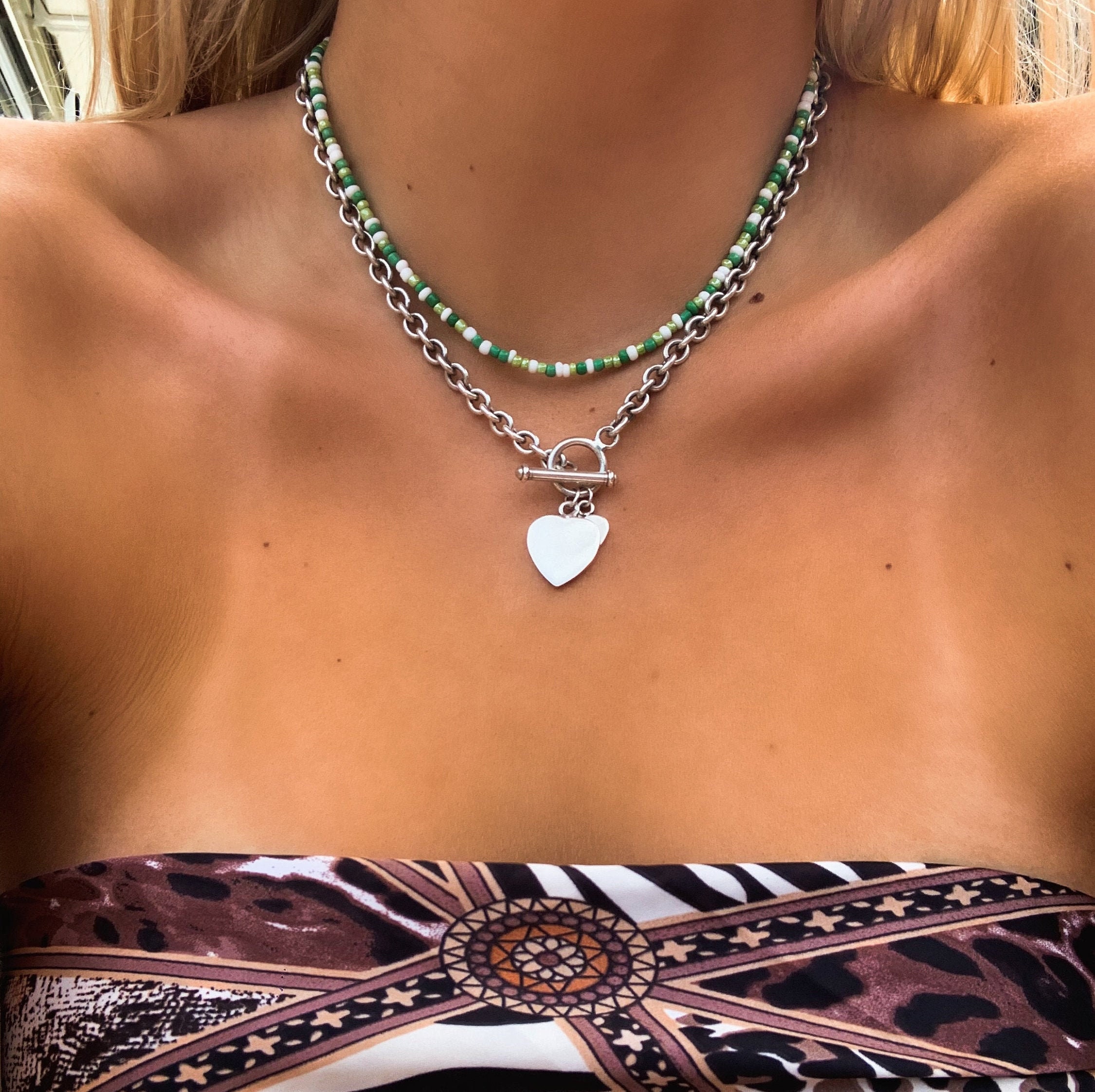 Y2K STYLE BEADED NECKLACE- handmade pearly green, dark green and white