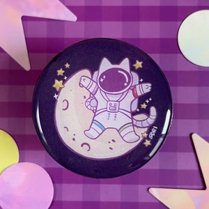 Spacial Kat Phone Holder Kitten Phone Stand Kawaii Cats Michi Accesory Space Traveler Planets Moon