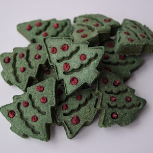 Christmas Tree’s | 100% Organic and Healthy Treats for Rabbits, Guinea Pigs & Other Small Pets