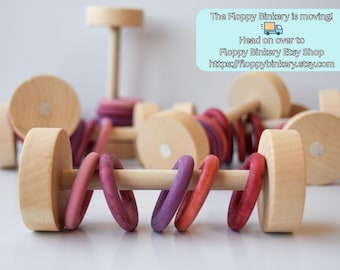 Berry Rattle Roller | 100% Organic Fruits | Natural, Safe, Non-Toxic, Handmade Chew Toy for Rabbit, Guinea Pig, and Other Small Pets