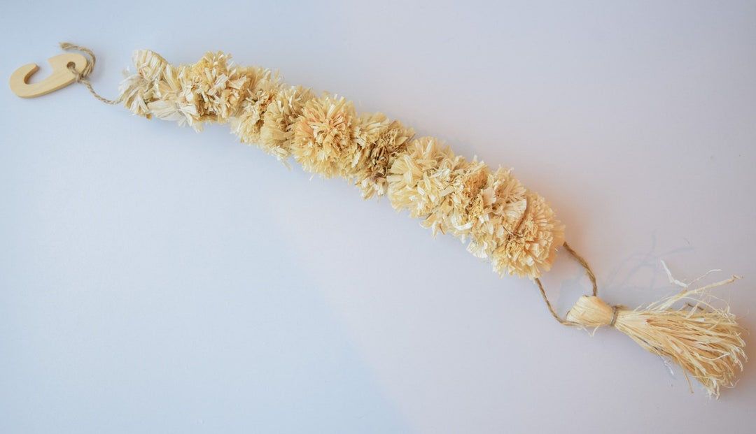 Corn Husk Hang Toy Natural, Safe, Nontoxic, Handmade Chew Toy for