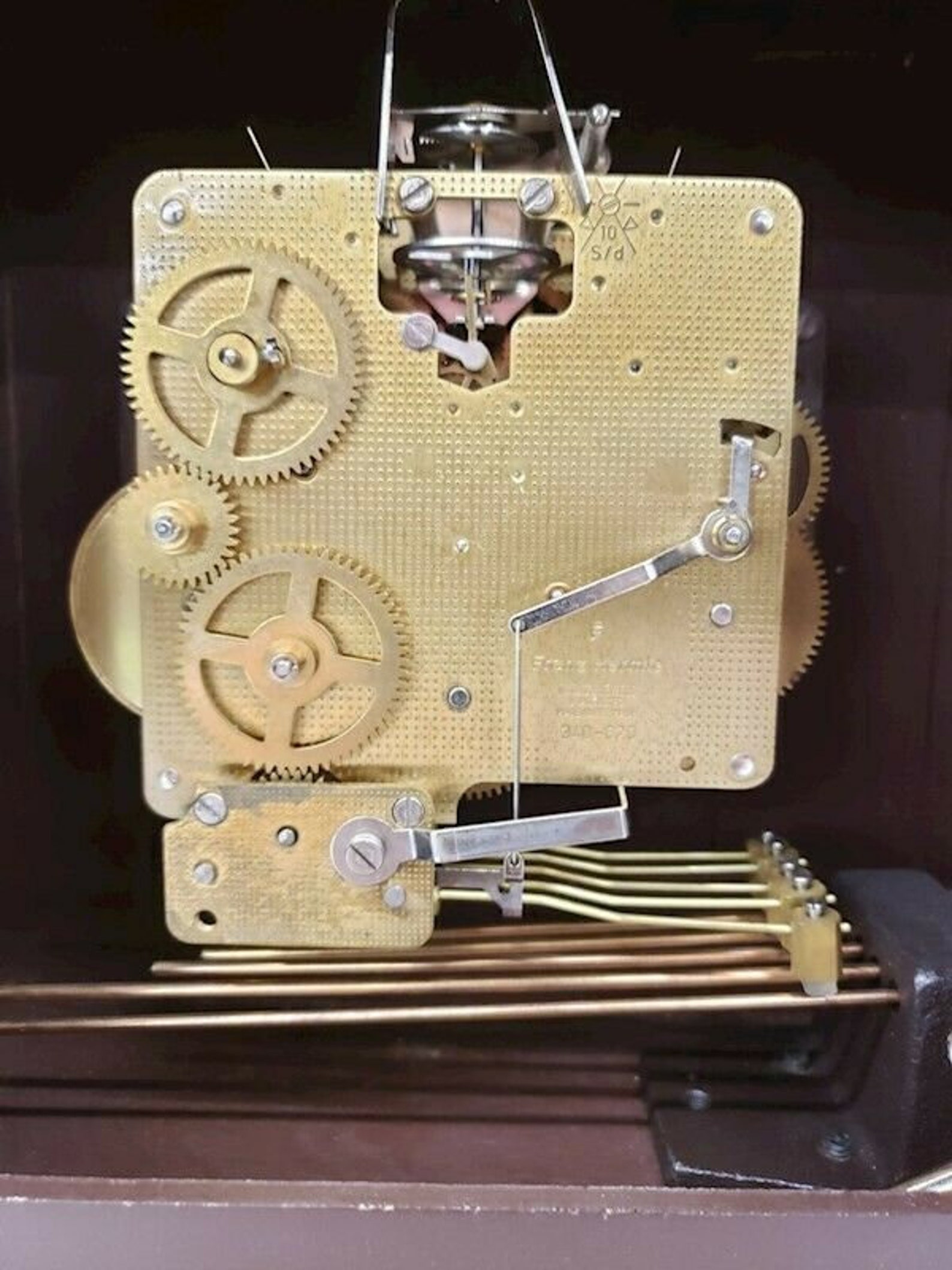 Vintage Bulova Tempus Fugit Mantel Mechanical Clock Westminster Chimes