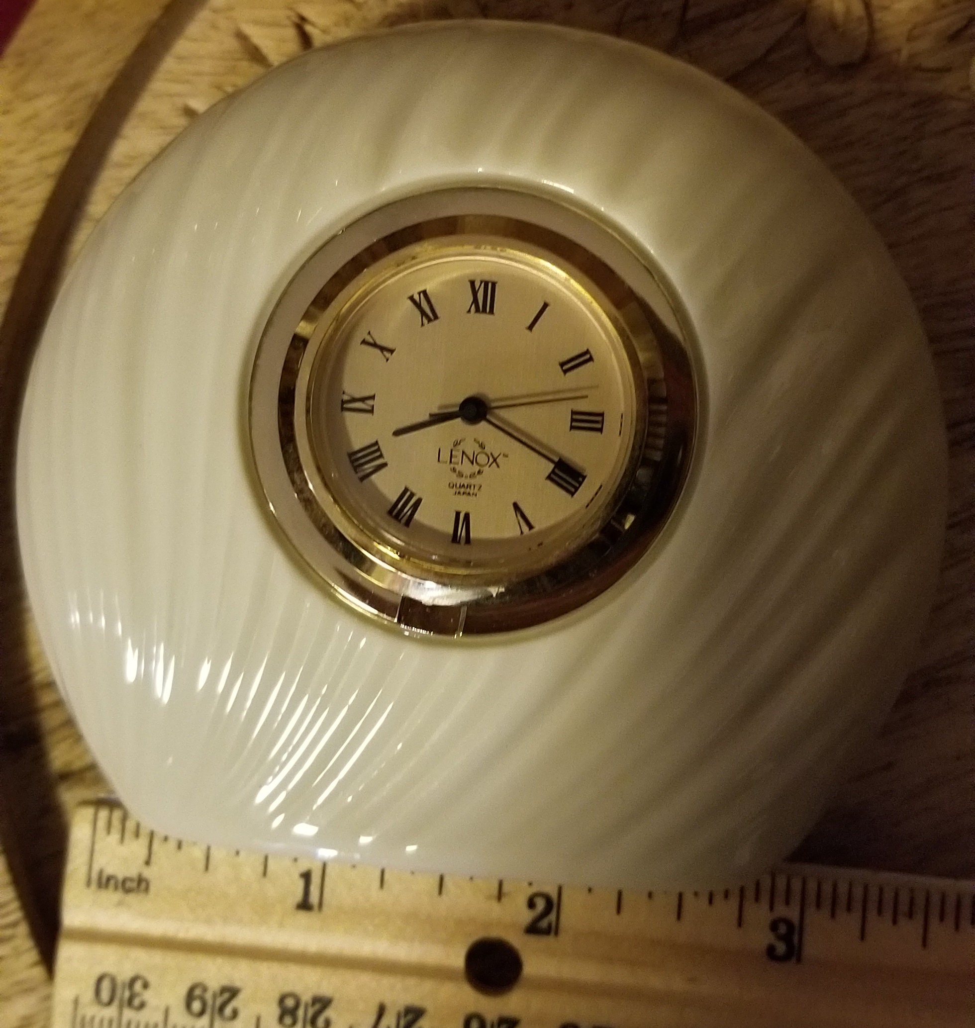Small Lenox Clocks Change Batteries