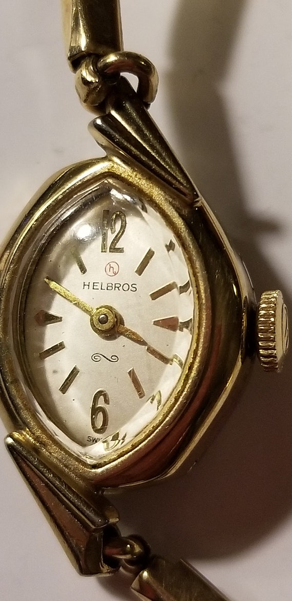 Vintage Helbros woman wristwatch - runs,keeps time