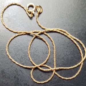 18K Gold 15  inches  inches Chain Marked 750 -TW 3.5