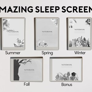 K&ouml;nnte beinhalten: F&uuml;nf verschiedene Notizbuchcover mit einem saisonalen Thema. Die Cover sind alle wei&szlig; mit schwarzen und grauen Illustrationen. Die Cover sind mit "Sommer", "Fr&uuml;hling", "Winter", "Herbst" und "Bonus" beschriftet.