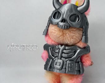 Customizable Devil Skeleton Armor Costume for 17cm Monster Dolls Accessories (3D Print)