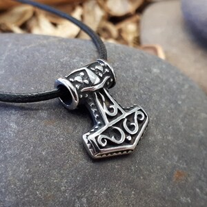Thor hammer pendant - Viking jewelry. Thors hammer necklace - Thor hammer necklace for men - dainty Thor hammer necklace - Hammer of Thor