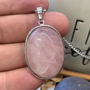 Raw Rose quartz necklace - Rose quartz pendant - Rough rose quartz necklace - Natural stone necklace - Rose Quartz Necklace gift for Woman