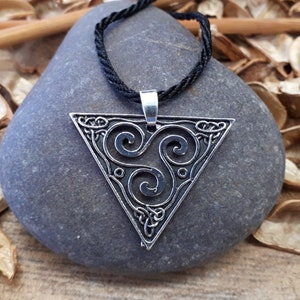Trinity Knot Pendant Necklace, Celtic Jewelry set, Trinity Pendant knots, Irish Knot, Trinity Knots Charm, Trinity Necklace Bridal gift set