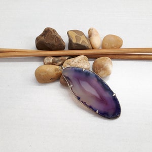 Purple Agate Pendant Necklace - Purple Agate Slice Necklace - Healing Pendant Necklace - Crystal Agate Pendant - Agate Jewelry for Women