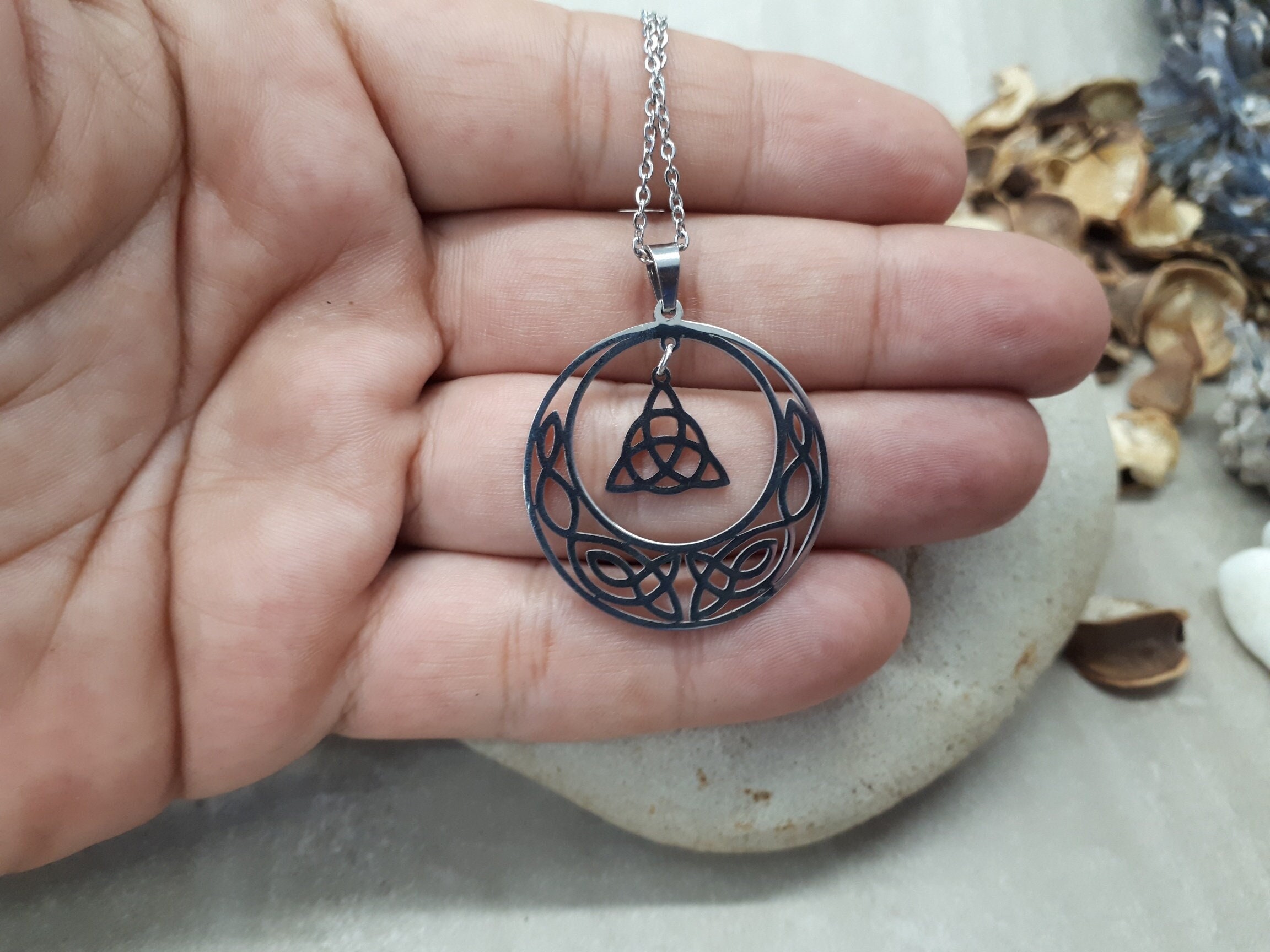 Trinity Knot Celtic Knots Pendant 